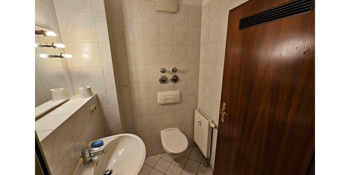 Erdgeschoßwohnung Hartenstein - 1 Zimmer, 32 m&sup2;, 380&euro; | Angebot:24708028