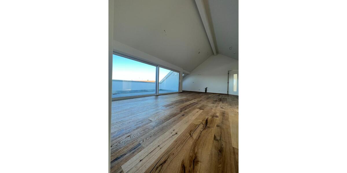 Dachgeschoßwohnung Bermatingen - 3 Zimmer, 95 m&sup2;, 1.300&euro; | Angebot:24567242