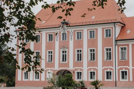 Große Wohung im Schloss: Erstbezug nach Generalsanierung zimmer