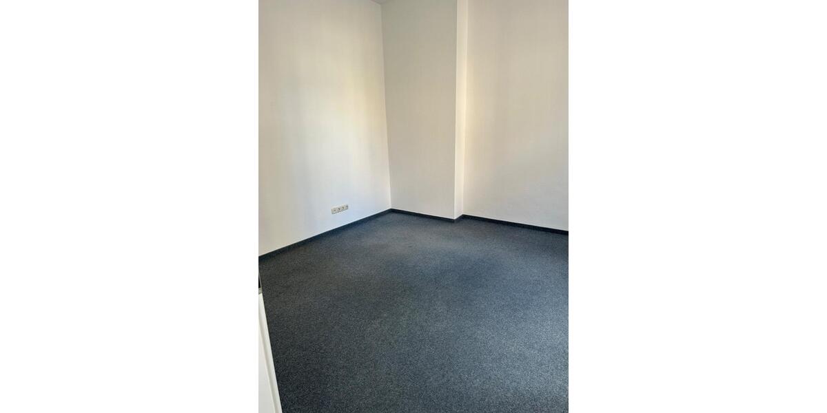 Gewerbeobjekt Frankfurt (Oder) Beresinchen - 872&euro; | Angebot:23040592