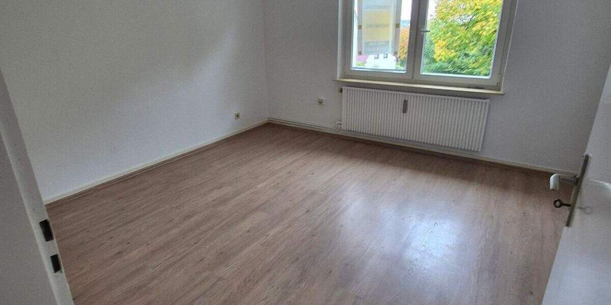 Etagenwohnung Lüdenscheid Tinsberg - 2 Zimmer, 350&euro; | Angebot:24620059