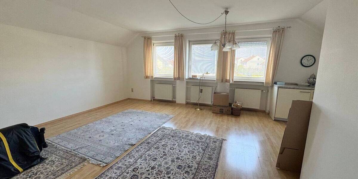 Einfamilienhaus Cadolzburg - 6 Zimmer, 217 m&sup2;, 2.350&euro; | Angebot:26712686