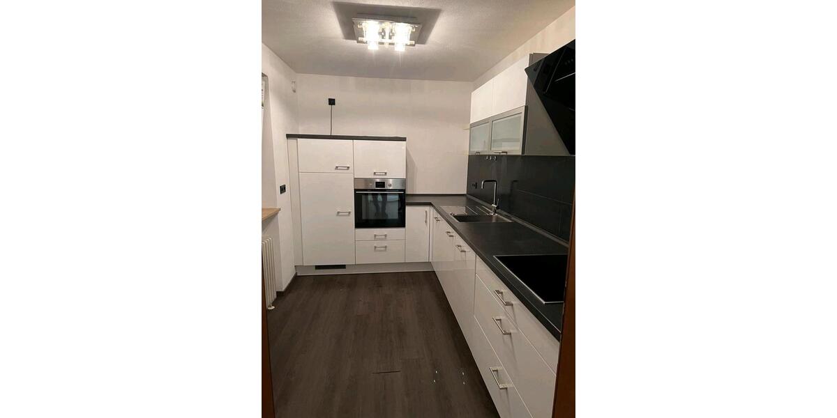 Etagenwohnung Westhausen - 3.5 Zimmer, 87 m&sup2;, 1.200&euro; | Angebot:26534603