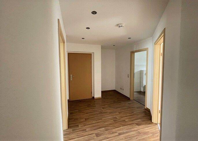 Etagenwohnung Oschersleben - 2 Zimmer, 64 m&sup2;, 363&euro; | Angebot:26807250