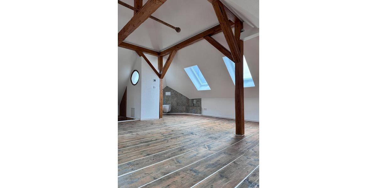 Etagenwohnung Reutlingen Reutlingen (Kernstadt) - 3 Zimmer, 117 m&sup2;, 1.390&euro; | Angebot:25256440