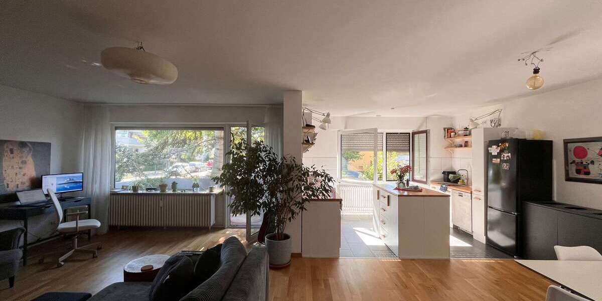 Etagenwohnung Offenbach Buchhügel - 2 Zimmer, 84 m&sup2;, 1.200&euro; | Angebot:27243631