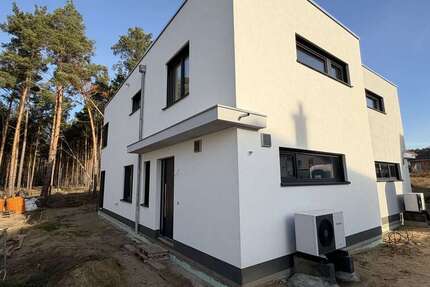 Haus zum Mieten in Zossen OT Wünsdorf 1.790 € 138 m² 4 zimmer