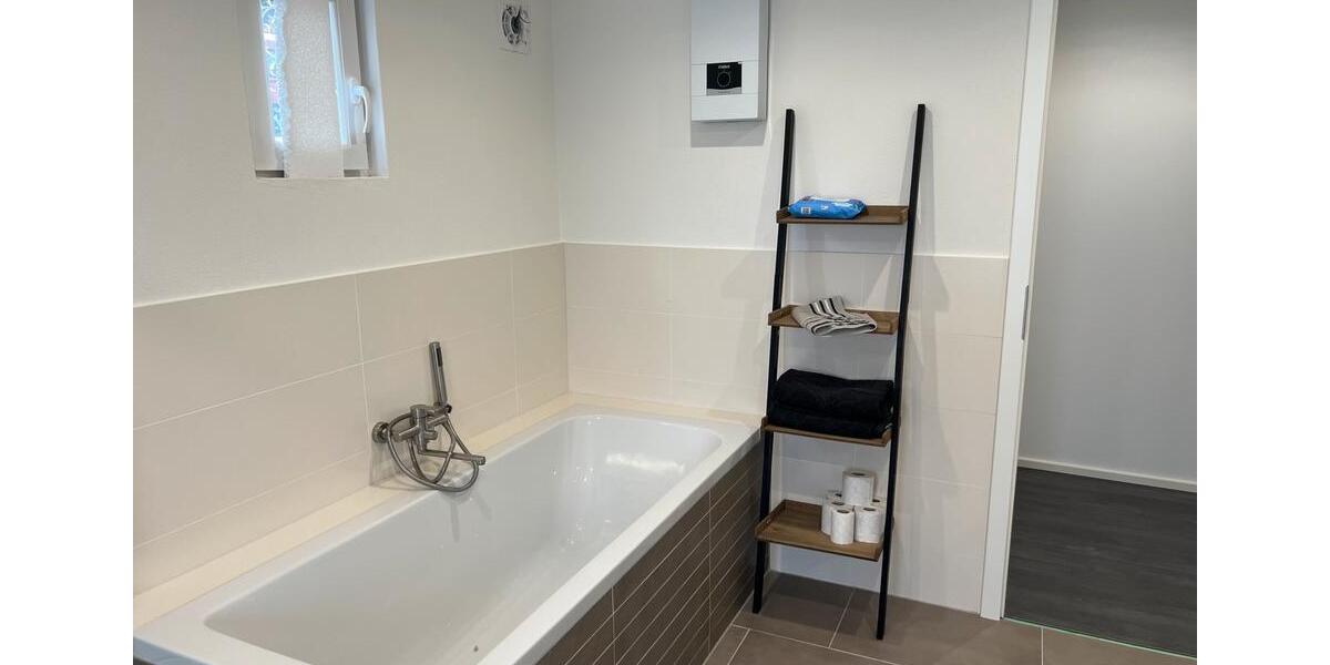 Maisonettenwohnung Scheuerfeld - 5 Zimmer, 130 m&sup2;, 1.250&euro; | Angebot:24345729