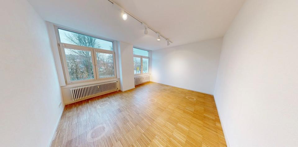 Büro mit Ladenlokal in prominenter Lage in der Freiburger Altstad zimmer