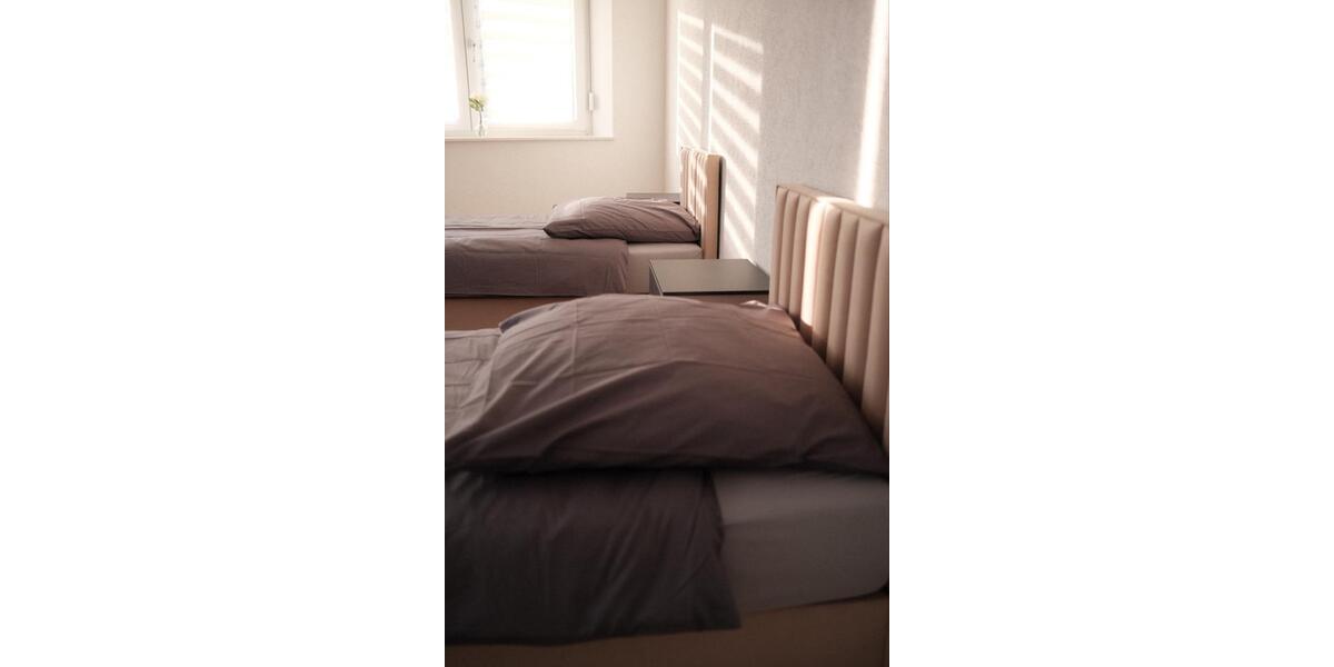Wohnen auf Zeit Gärtringen - 1 Zimmer, 30 m&sup2;, 75&euro; | Angebot:26569208
