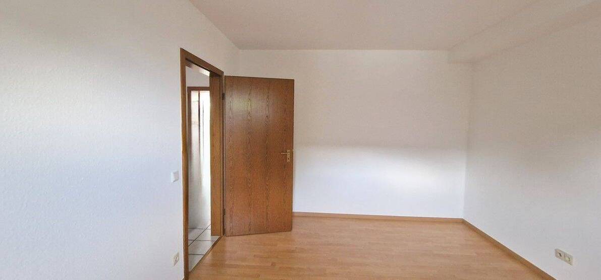 Charmante 2-Zimmer-Wohnung mit EBK und traumhaftem Ausblick in beliebter Lage von Büderich 2 zimmer