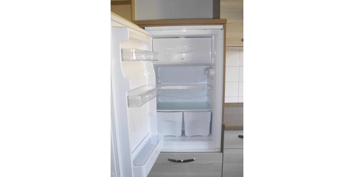 Sehr schöne Dachgeschosswohnung mit großem Balkon 2 zimmer