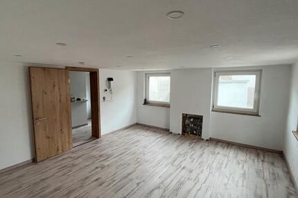 Haus Munderkingen - 6 Zimmer, 120 m&sup2;, 1.200&euro; | Angebot:26143006