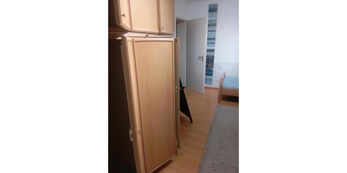 Wohnen auf Zeit Leonberg - 1 Zimmer, 30 m&sup2;, 550&euro; | Angebot:26153932