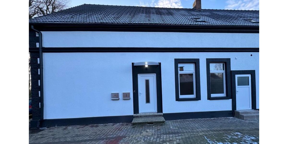 Etagenwohnung Jade - 2.5 Zimmer, 80 m&sup2;, 900&euro; | Angebot:25858527