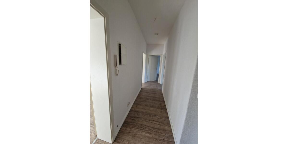 Etagenwohnung Magdeburg Brückfeld - 3 Zimmer, 76 m&sup2;, 509&euro; | Angebot:26421682