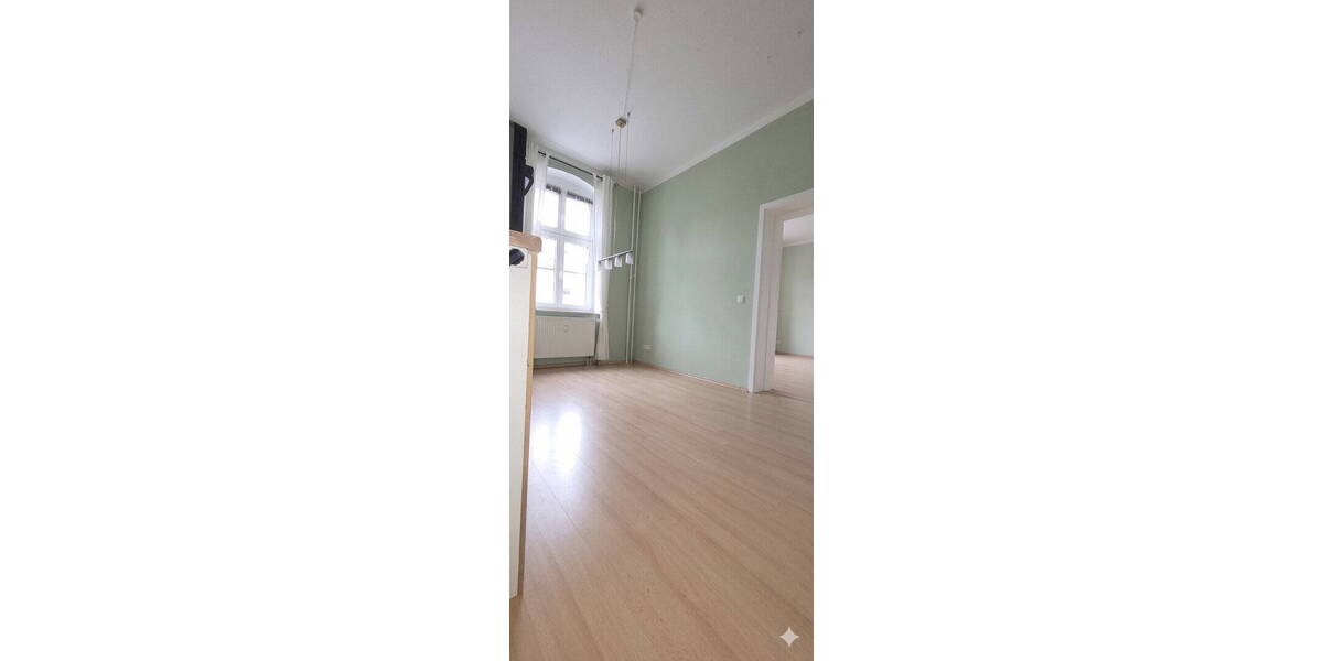 Etagenwohnung Biesenthal - 4 Zimmer, 86 m&sup2;, 1.100&euro; | Angebot:26740898