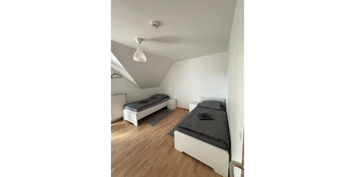 Monteurwohnung mit 6 Zimmern (12 Betten) in 59497 Werl 6 zimmer