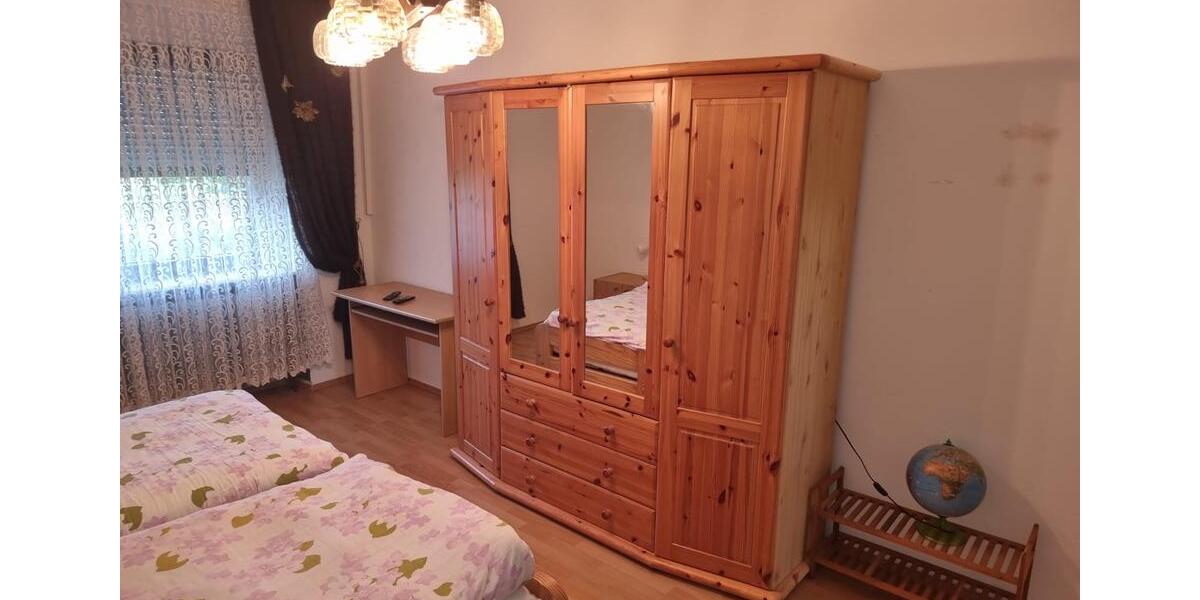Erdgeschoßwohnung Homburg - 2 Zimmer, 80 m&sup2;, 1.000&euro; | Angebot:26447619