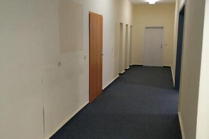Große Praxis oder Gewerberäume zu vermieten! zimmer