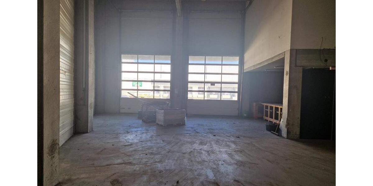 Gewerbeobjekt Regensburg Brandlberg - 8&euro; | Angebot:25964705