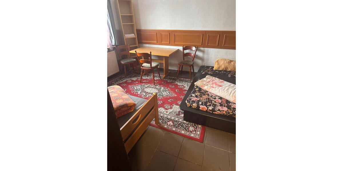 Etagenwohnung Staufenberg - 1 Zimmer, 14 m&sup2;, 35&euro; | Angebot:26049030