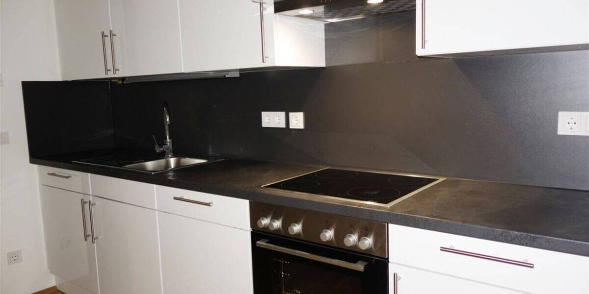 Etagenwohnung Mönchengladbach Stadtmitte - 2 Zimmer, 65 m&sup2;, 867&euro; | Angebot:26161702