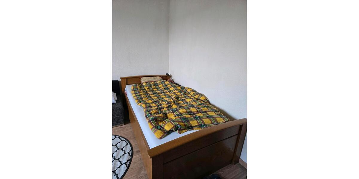 Dachgeschoßwohnung Bad Salzuflen Ehrsen-Breden - 1 Zimmer, 33 m&sup2;, 470&euro; | Angebot:26168988