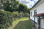 Befristete Vermietung für 2-3 Jahre! Neu renovierter 3 Zimmer Bungalow mit Garage und gr. Garten
