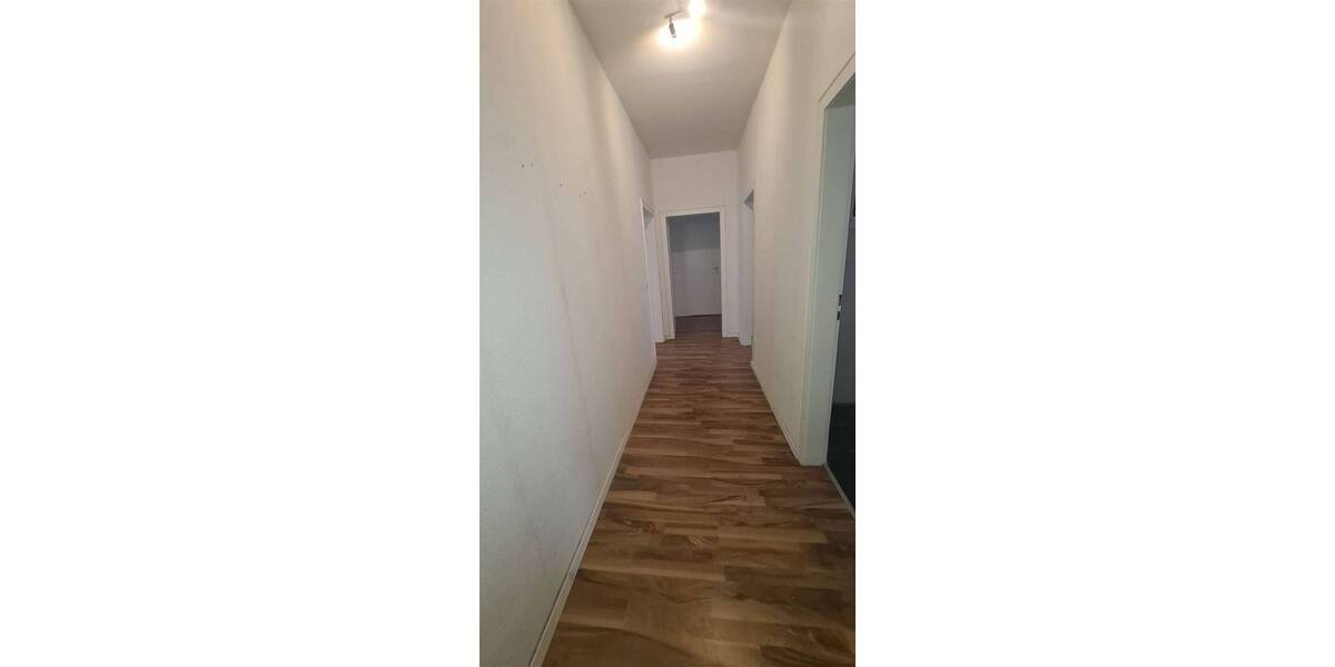 Etagenwohnung Gelsenkirchen Rotthausen - 3 Zimmer, 65 m&sup2;, 370&euro; | Angebot:24037688