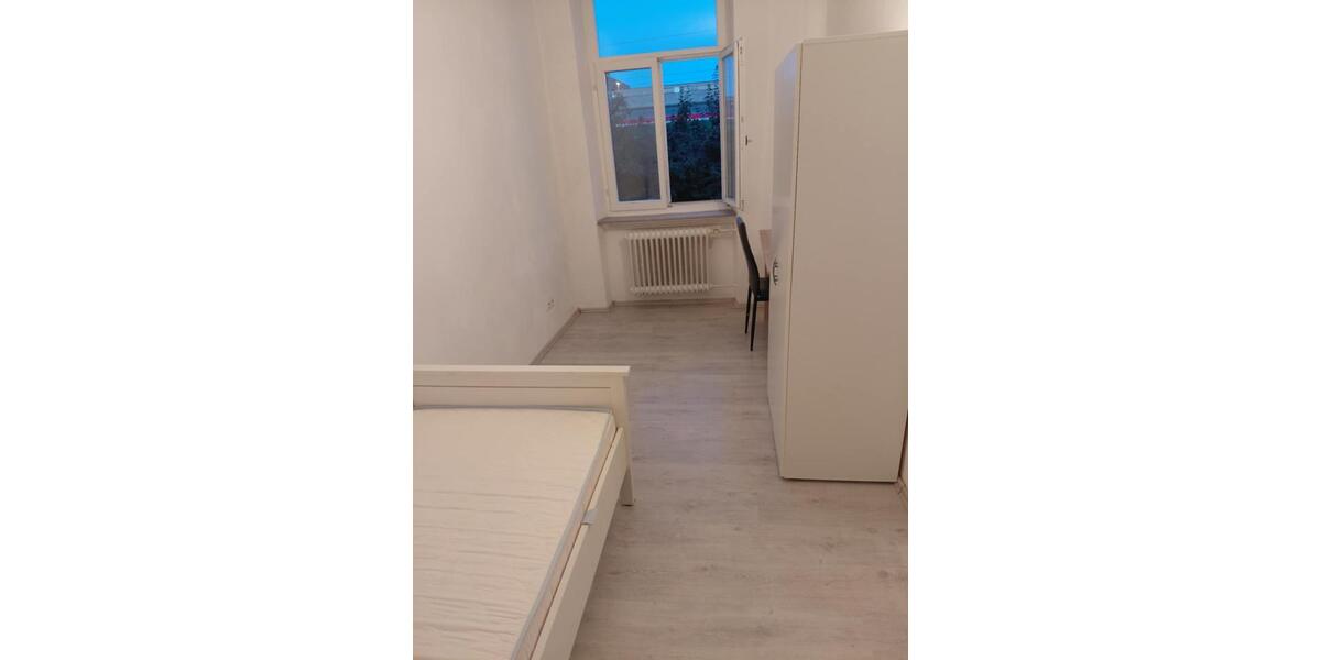 Wohnen auf Zeit Aachen Aachen-Mitte - 1 Zimmer, 12 m&sup2;, 460&euro; | Angebot:26351596