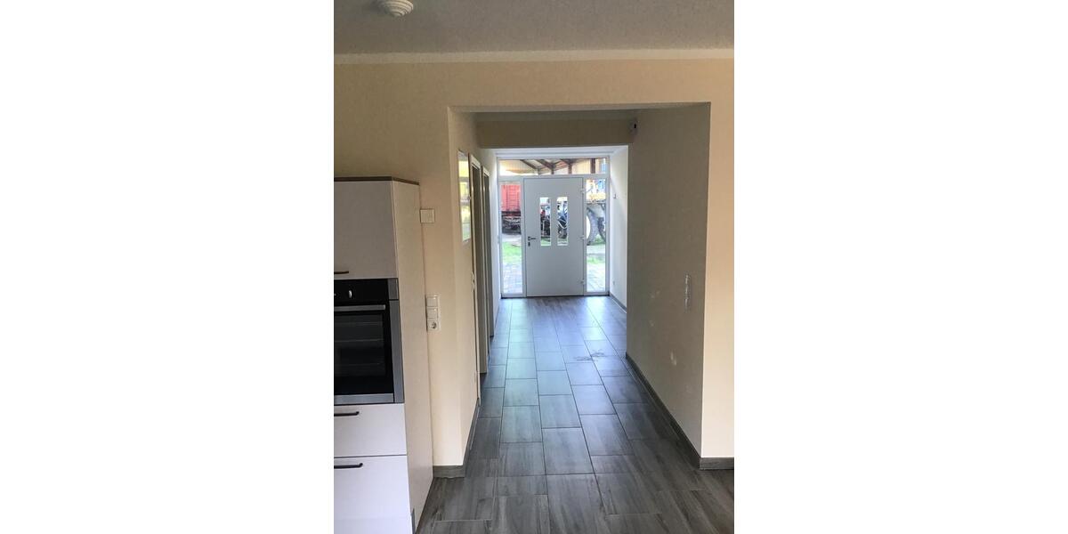 Erdgeschoßwohnung Edemissen - 3 Zimmer, 90 m&sup2;, 860&euro; | Angebot:26580643