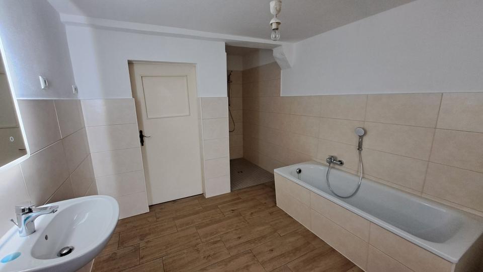 Doppelhaushälfte Prenzlau - 2 Zimmer, 84 m&sup2;, 665&euro; | Angebot:25075997