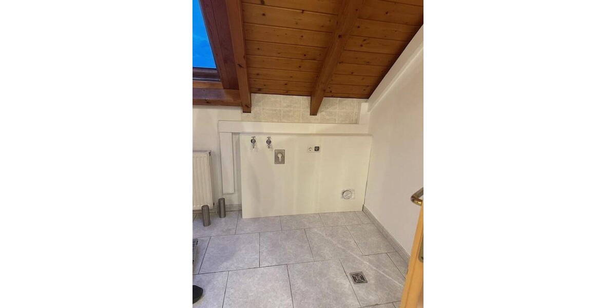 Doppelhaushälfte Wallertheim - 5 Zimmer, 180 m&sup2;, 1.650&euro; | Angebot:26048751