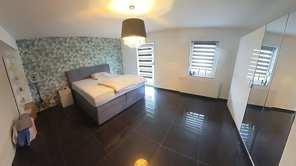 Etagenwohnung Hameln Kernstadt - 4 Zimmer, 150 m&sup2;, 1.300&euro; | Angebot:26555800