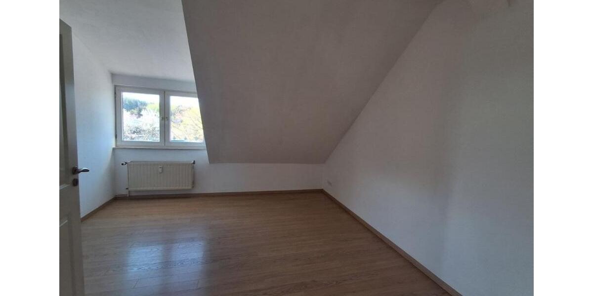 Dachgeschoßwohnung Chorin - 2.5 Zimmer, 42 m&sup2;, 420&euro; | Angebot:26266120