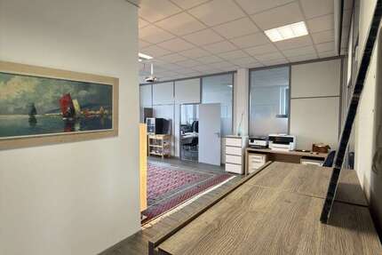 Büro in Würzburg 1.400 € 180 m² zimmer