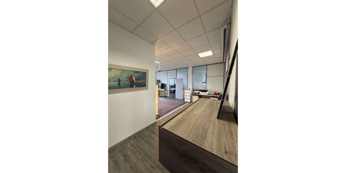 Büro in Würzburg 1.400 € 180 m² zimmer