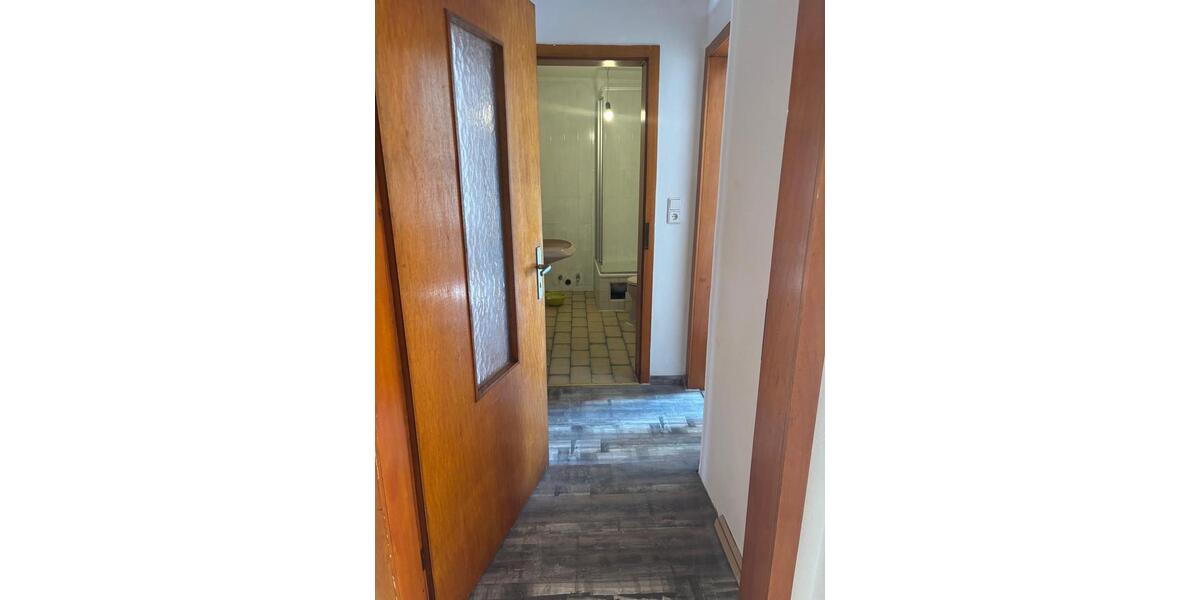 Dachgeschoßwohnung Ludwigshafen am Rhein Edigheim - 2 Zimmer, 50 m&sup2;, 650&euro; | Angebot:25948180