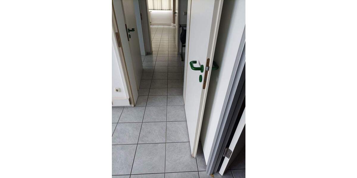 Gewerbehalle 624qm Büro 247qm zur Miete in 91126 Rednitzhembach zimmer