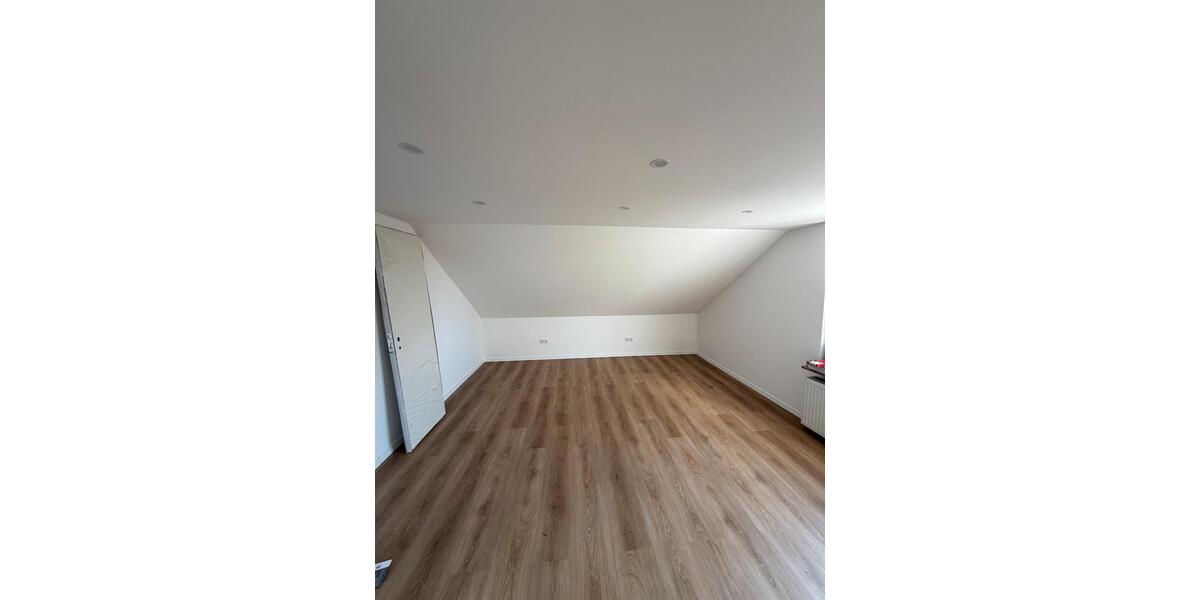 Dachgeschoßwohnung Wathlingen - 2 Zimmer, 50 m&sup2;, 550&euro; | Angebot:25989969