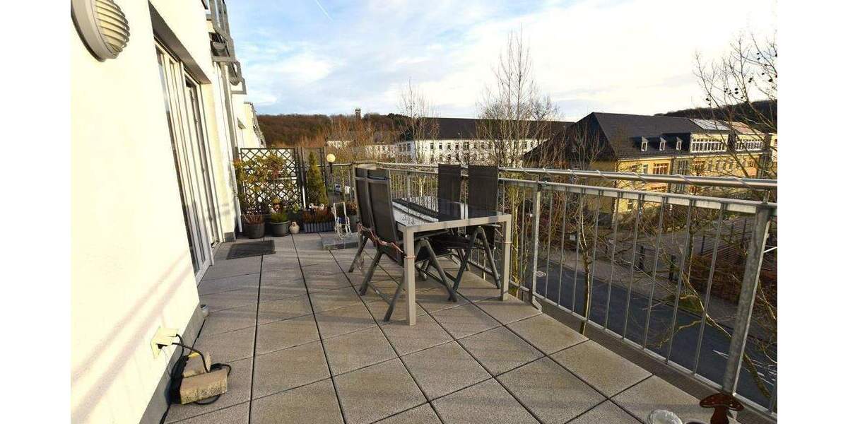 Etagenwohnung Hemer - 2 Zimmer, 83 m&sup2;, 995&euro; | Angebot:25107485