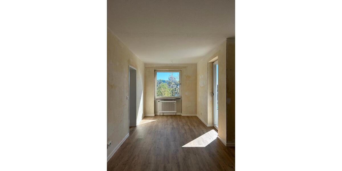 Etagenwohnung Remscheid - 2 Zimmer, 62 m&sup2;, 369&euro; | Angebot:25570076