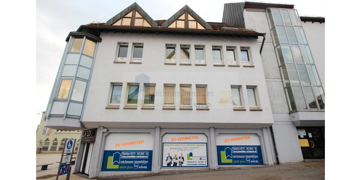 Dachgeschoßwohnung Villingen-Schwenningen Schwenningen - 3 Zimmer, 153 m&sup2;, 550&euro; | Angebot:26727642