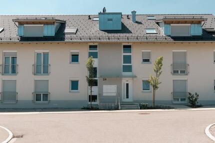 Stühlingen: 2 Zimmerwohnung Dachgeschoss mit Lift und Tiefgarage 2 zimmer