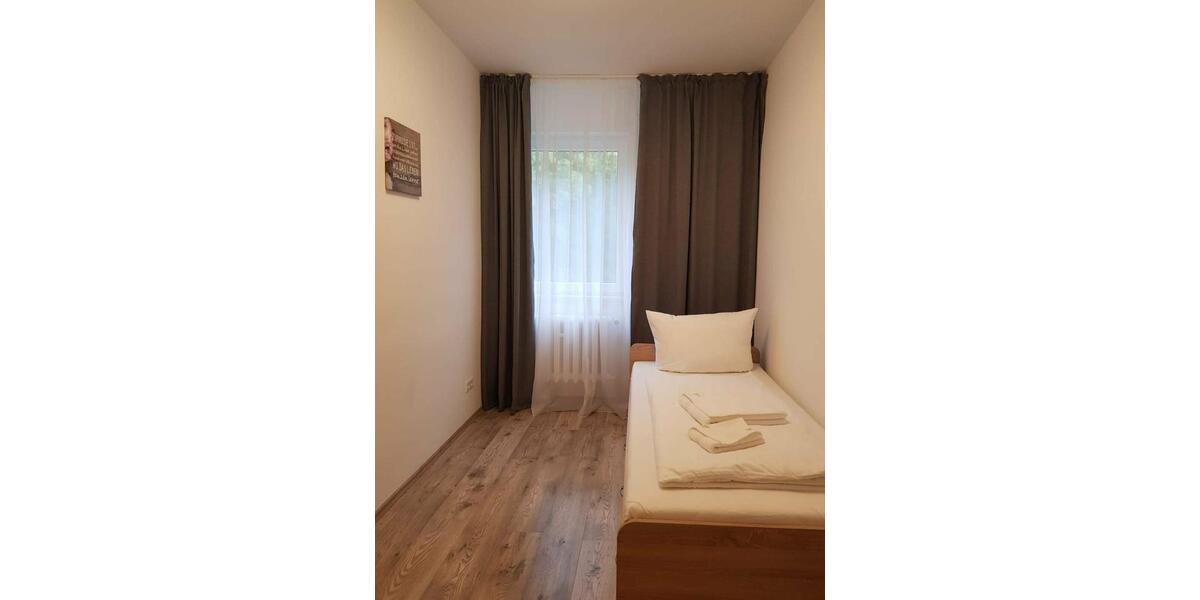 Wohnen auf Zeit Wanzleben-Börde Börde - 8 Zimmer, 120 m&sup2;, 24&euro; | Angebot:12186226