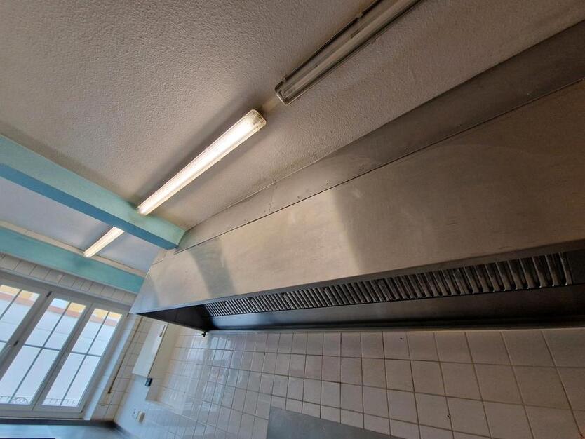 ABLÖSE FREI Restaurant mit GästeZimmer im Villen Stil in einer ruhigen Seitenstraße der Fußgängerzone