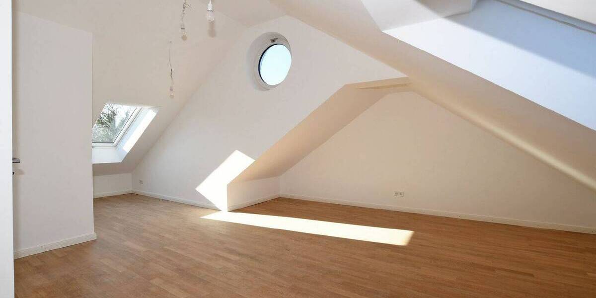 Etagenwohnung München Ramersdorf-Perlach - 5 Zimmer, 132 m&sup2;, 2.847&euro; | Angebot:26105166