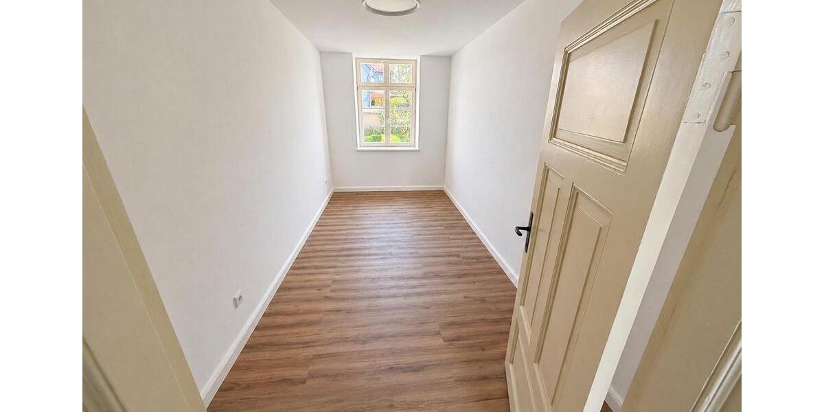 Hochparterre Bad Langensalza - 2.5 Zimmer, 66 m&sup2;, 700&euro; | Angebot:26588343