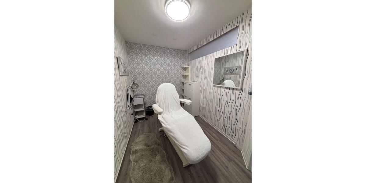 Untervermietung KabineRaum in Kosmetikstudio in Ramstein zimmer